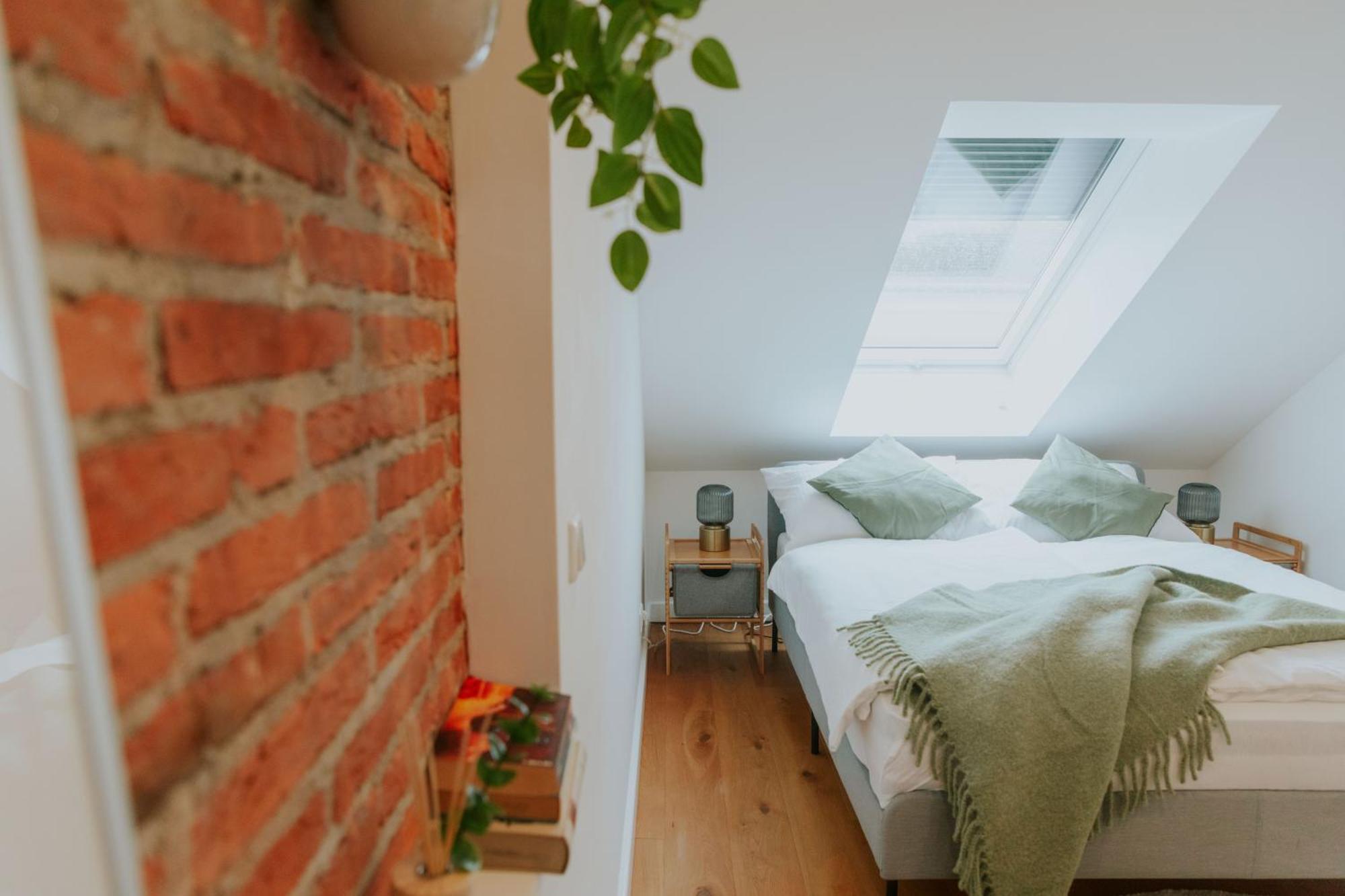Large - Great For Groups - With Balcony Or Terrace * Vienna