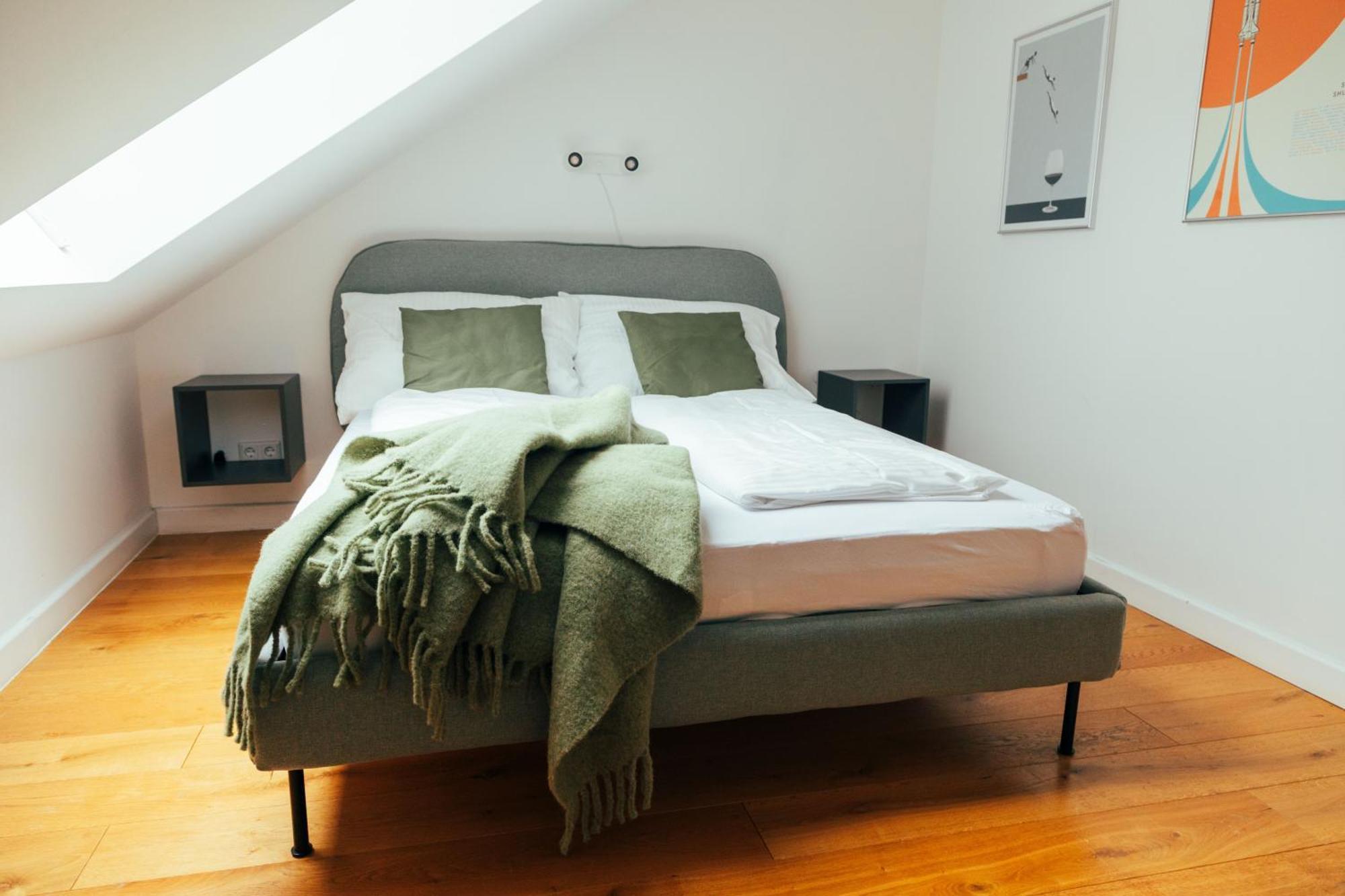 Apartment Large - Great For Groups - With Balcony Or Terrace Vienna